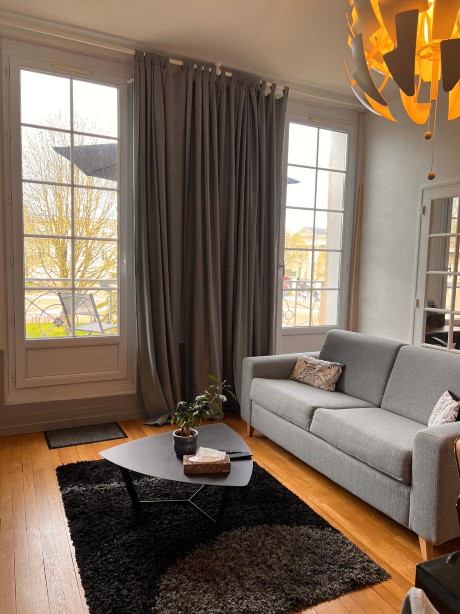 La Colbertine - Charming Apartment In Place Colbert Rochefort  Exterior photo